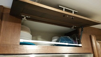 Cabinet Door Reversed fm Down to Up